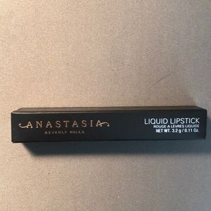 Anastasia Beverly Hills liquid lipstick